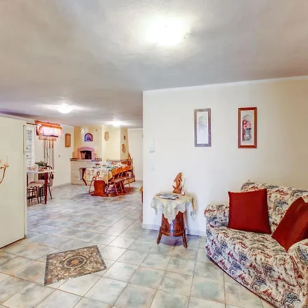 Belvilla By Oyo Casa Melis